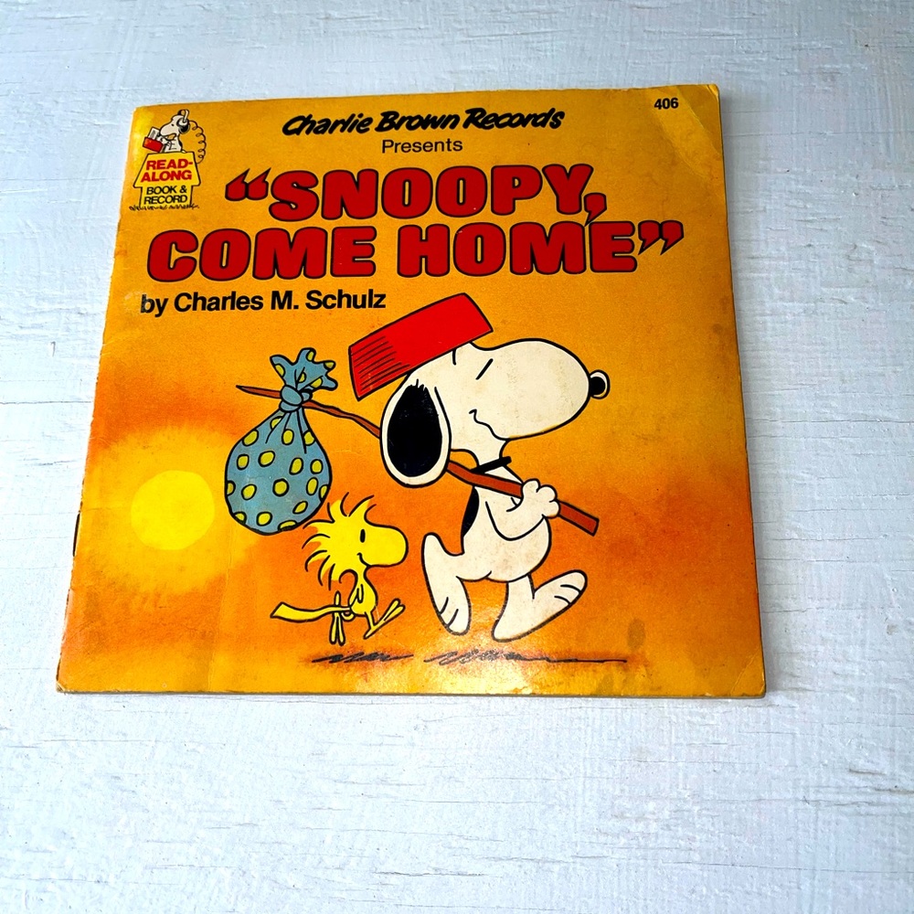 Charlie Brown Records Presents Snoopy, Come Home: Read-Along Book and Record